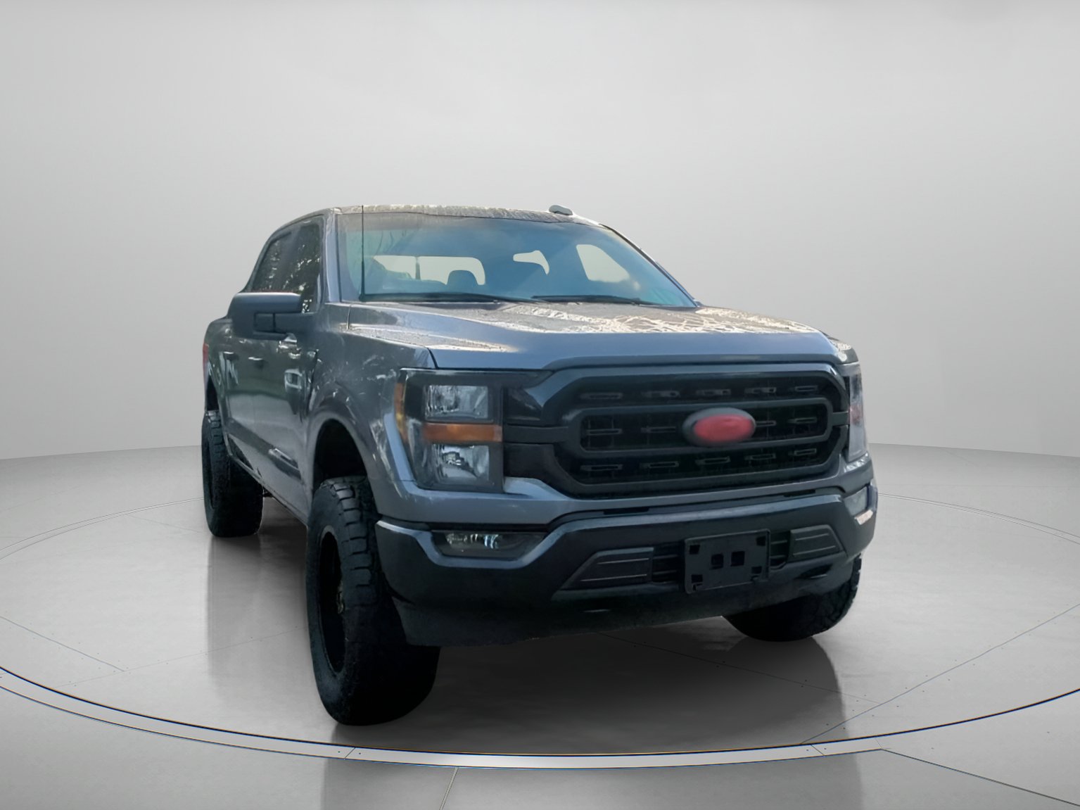 Certified 2023 Ford F150 XLT w/ Bed Utility Package AWD/4WD image 5