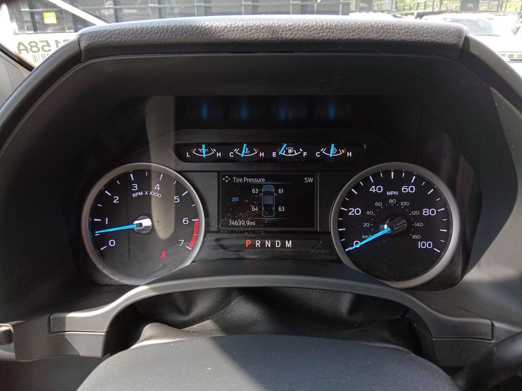 Certified 2022 Ford F250 XLT w/ Black Appearance Package AWD/4WD image 21