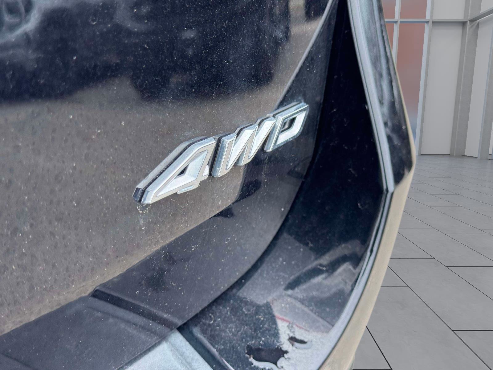 Certified 2022 Ford Explorer XLT w/ Equipment Group 202A image 9