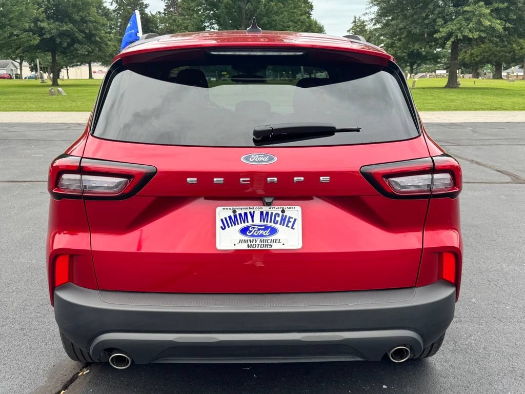 Certified 2025 Ford Escape ST-Line FWD image 25