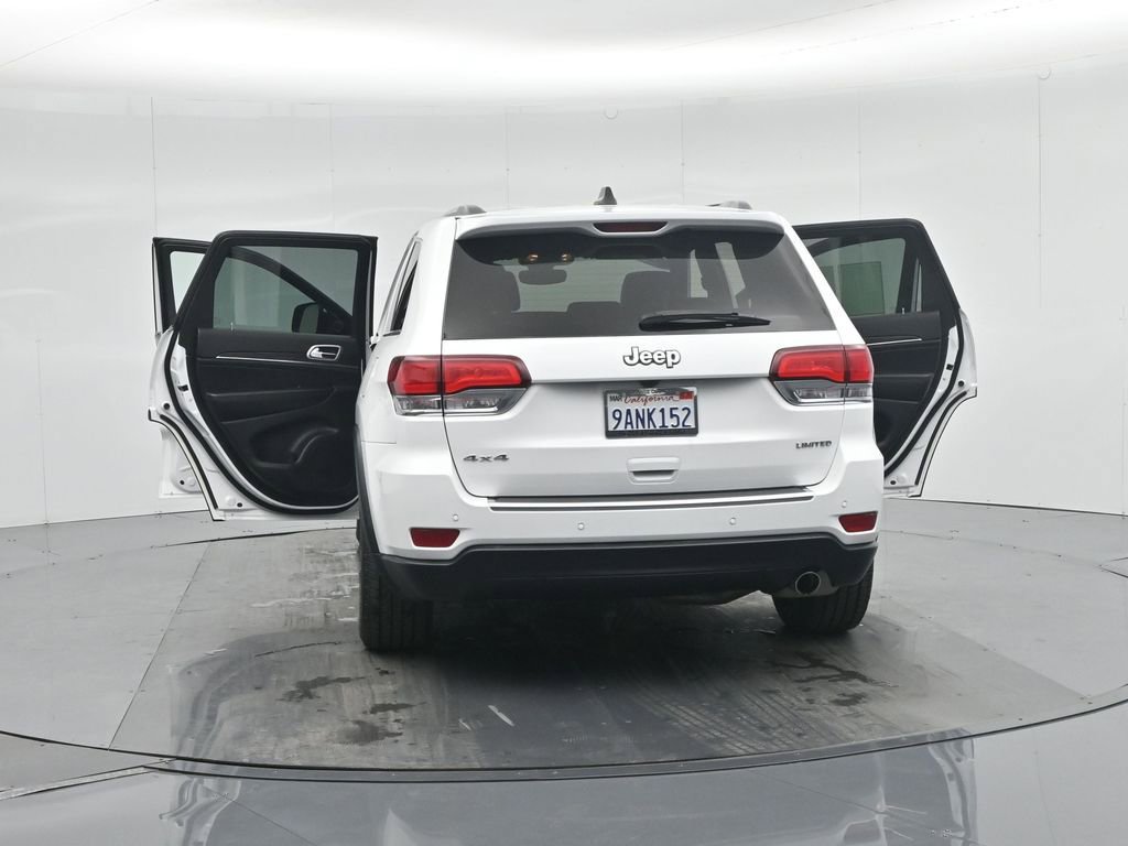 Used 2022 Jeep Grand Cherokee Limited w/ Tech Group image 36