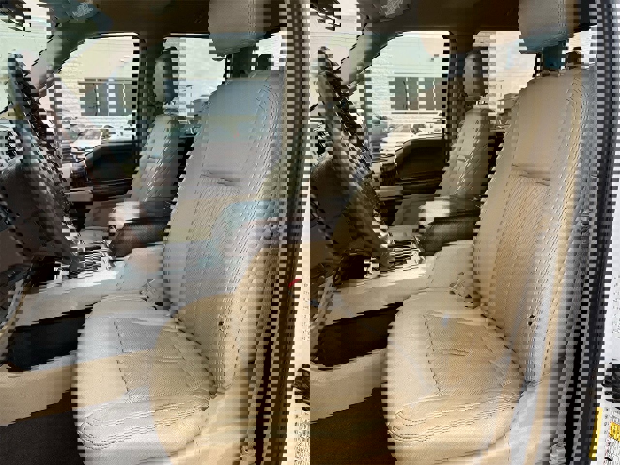 Certified 2020 Ford F150 Lariat image 24