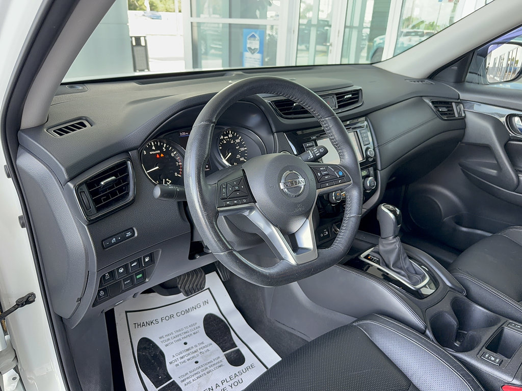 Used 2018 Nissan Rogue SL w/ Premium Package FWD image 10