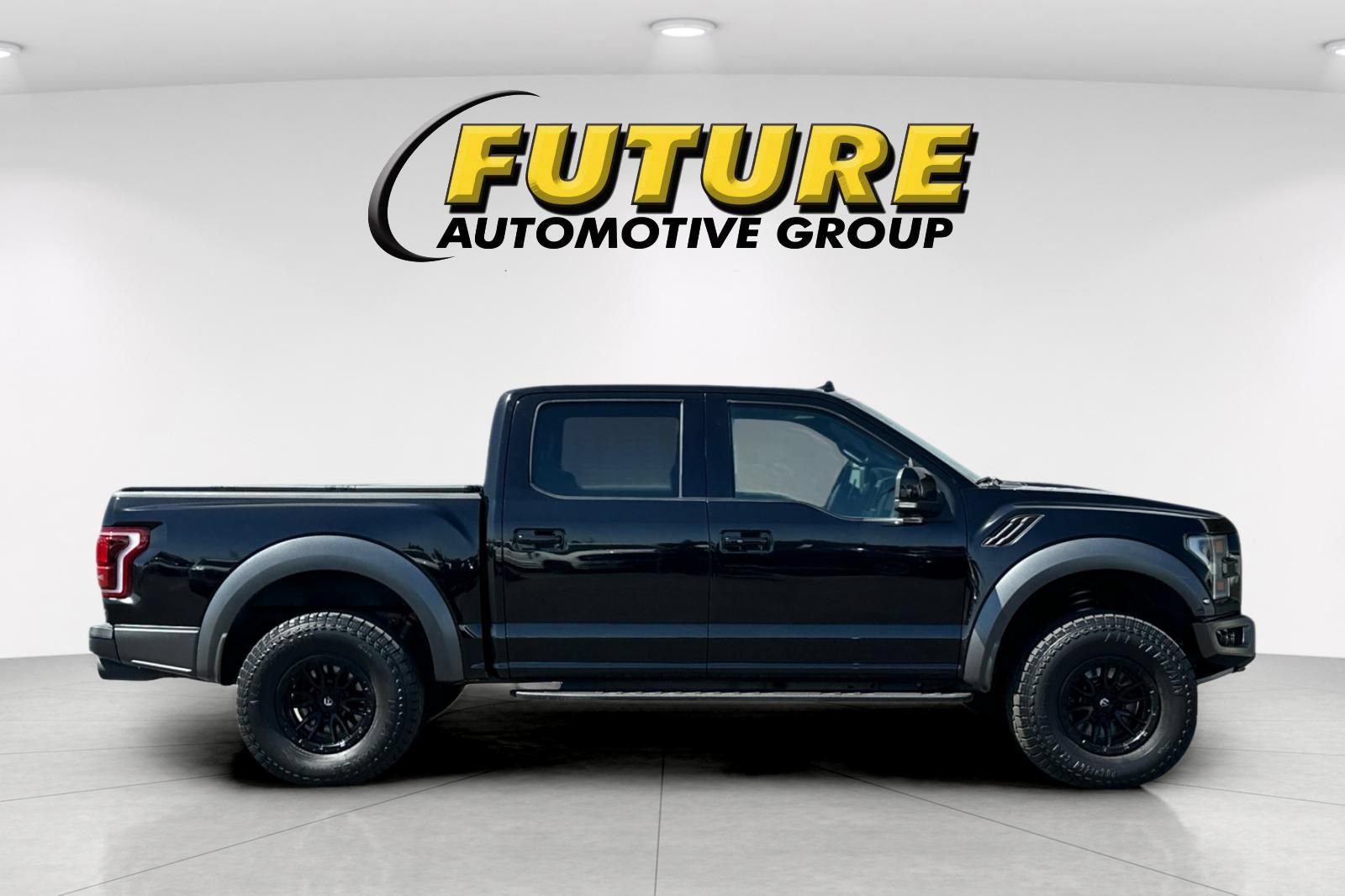Certified 2019 Ford F150 Raptor w/ Equipment Group 802A Luxury AWD/4WD image 2