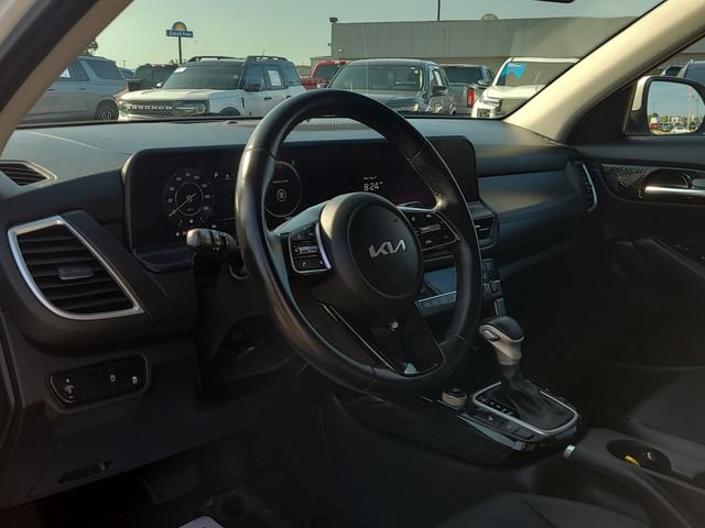 Used 2024 Kia Seltos EX AWD/4WD image 10
