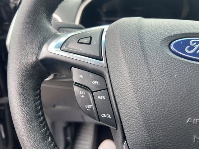 Certified 2019 Ford Edge SEL image 9