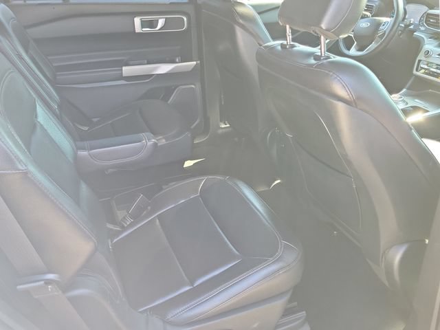 Certified 2020 Ford Explorer XLT w/ Equipment Group 202A RWD image 19
