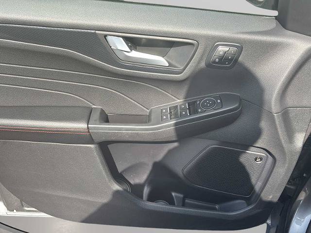 Certified 2025 Ford Escape ST-Line Elite w/ Premium Technology Package AWD/4WD image 37
