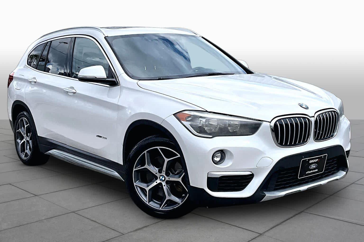 Used 2018 BMW X1 xDrive28i AWD/4WD image 3