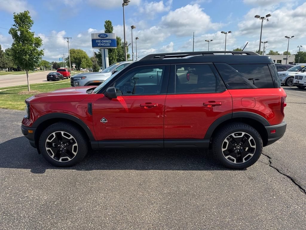 Certified 2024 Ford Bronco Sport Outer Banks w/ Tech Package AWD/4WD image 3