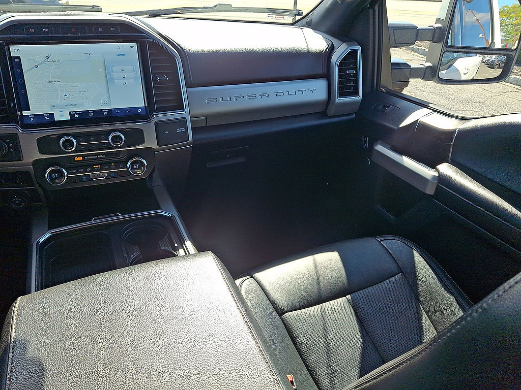 Certified 2022 Ford F350 Lariat w/ Lariat Ultimate Package AWD/4WD image 11