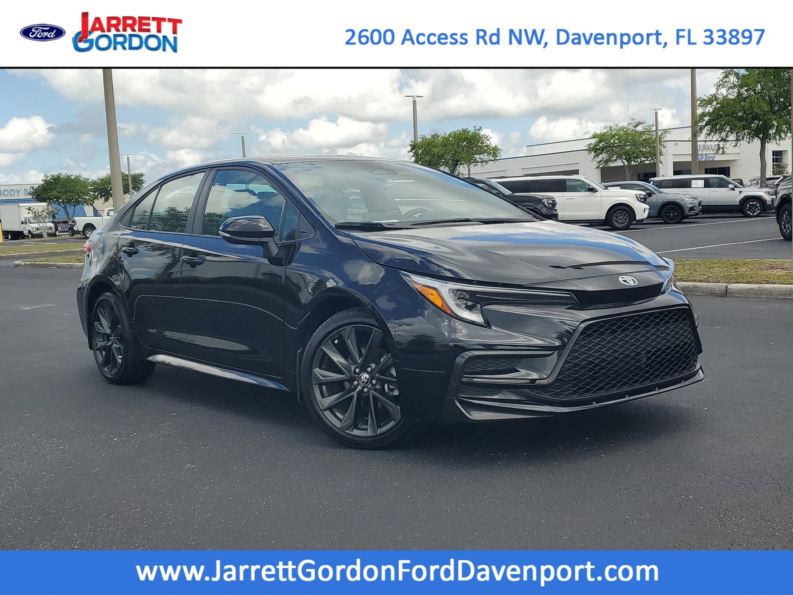 Used 2025 Toyota Corolla SE