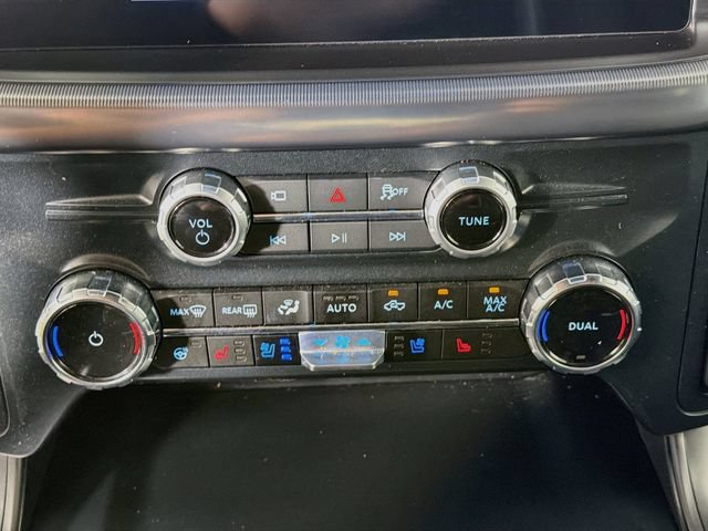 Certified 2025 Ford F150 Lariat w/ Equipment Group 501A Mid AWD/4WD image 19