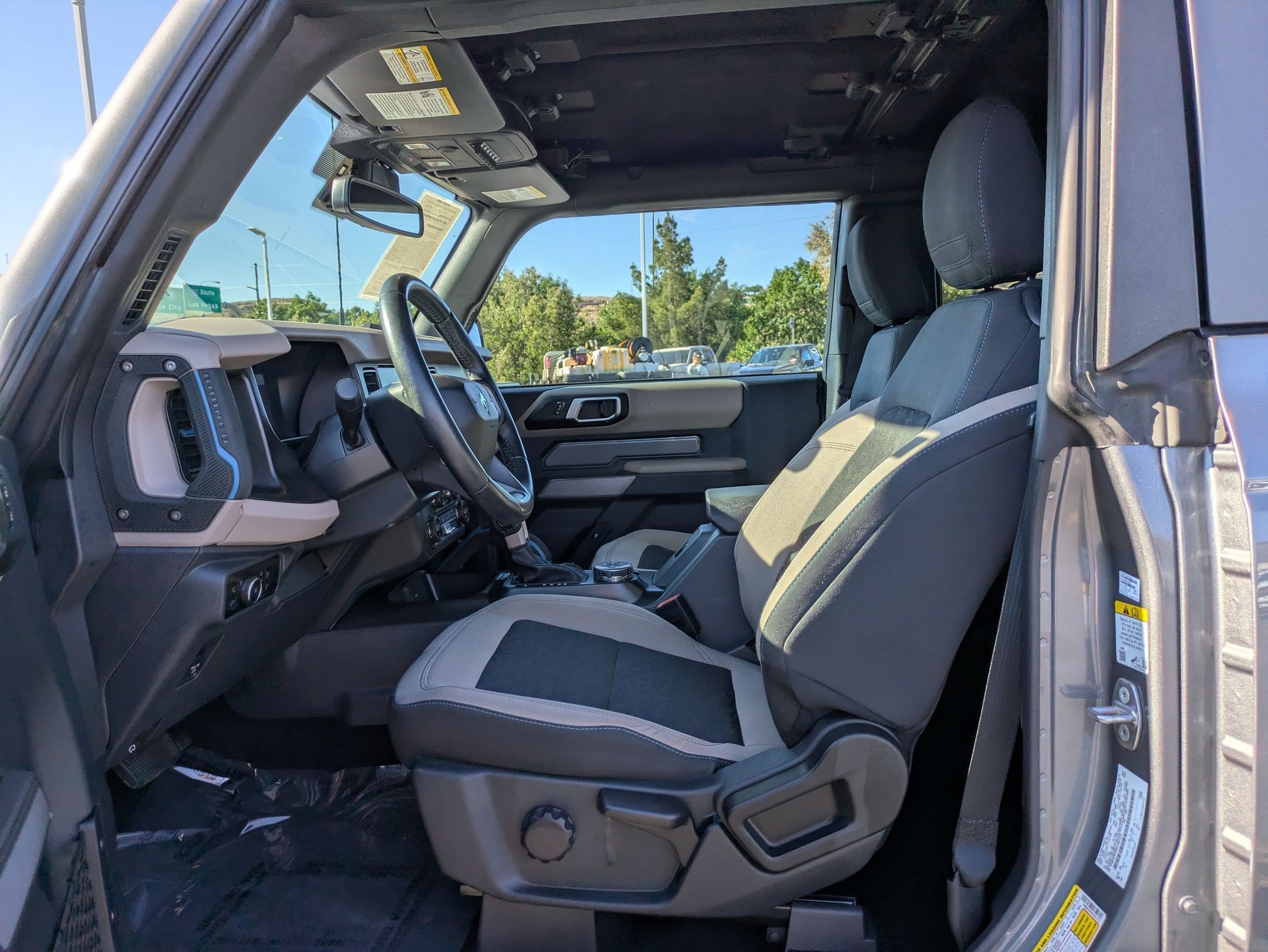 Certified 2023 Ford Bronco Wildtrak AWD/4WD image 17