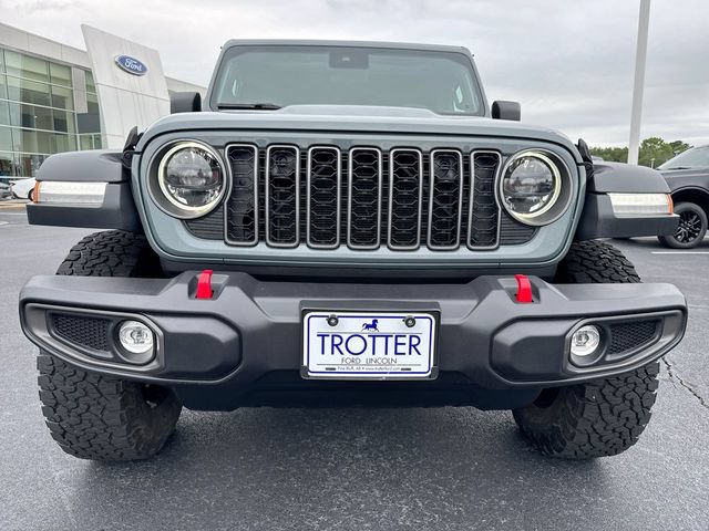 Used 2025 Jeep Wrangler Unlimited Rubicon AWD/4WD image 29