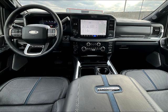 Certified 2025 Ford F350 Platinum w/ FX4 Off-Road Package image 15