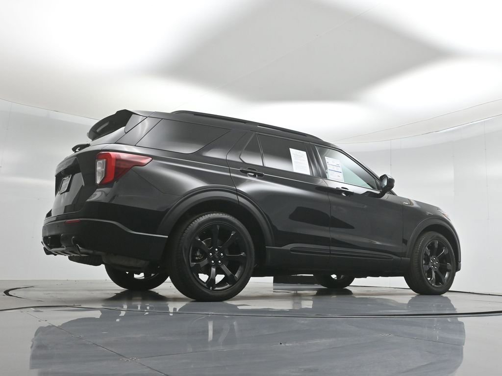 Certified 2022 Ford Explorer ST-Line w/ Class IV Trailer Tow Package image 51