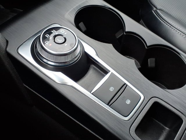 Certified 2023 Ford Escape Platinum AWD/4WD image 30