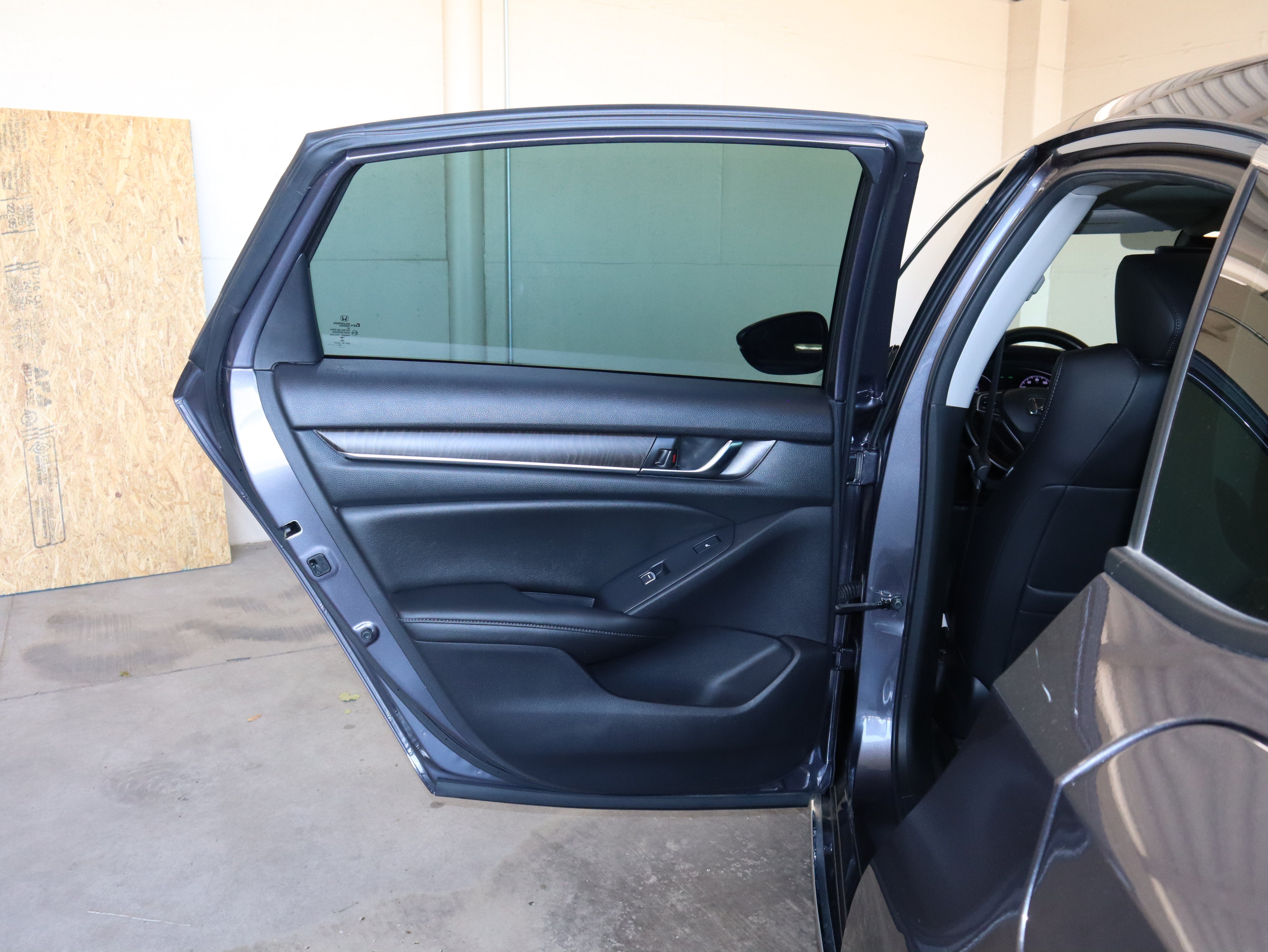 Used 2020 Honda Accord Touring image 39