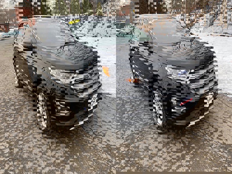 Certified 2018 Ford Edge Titanium w/ Technology Package image 7