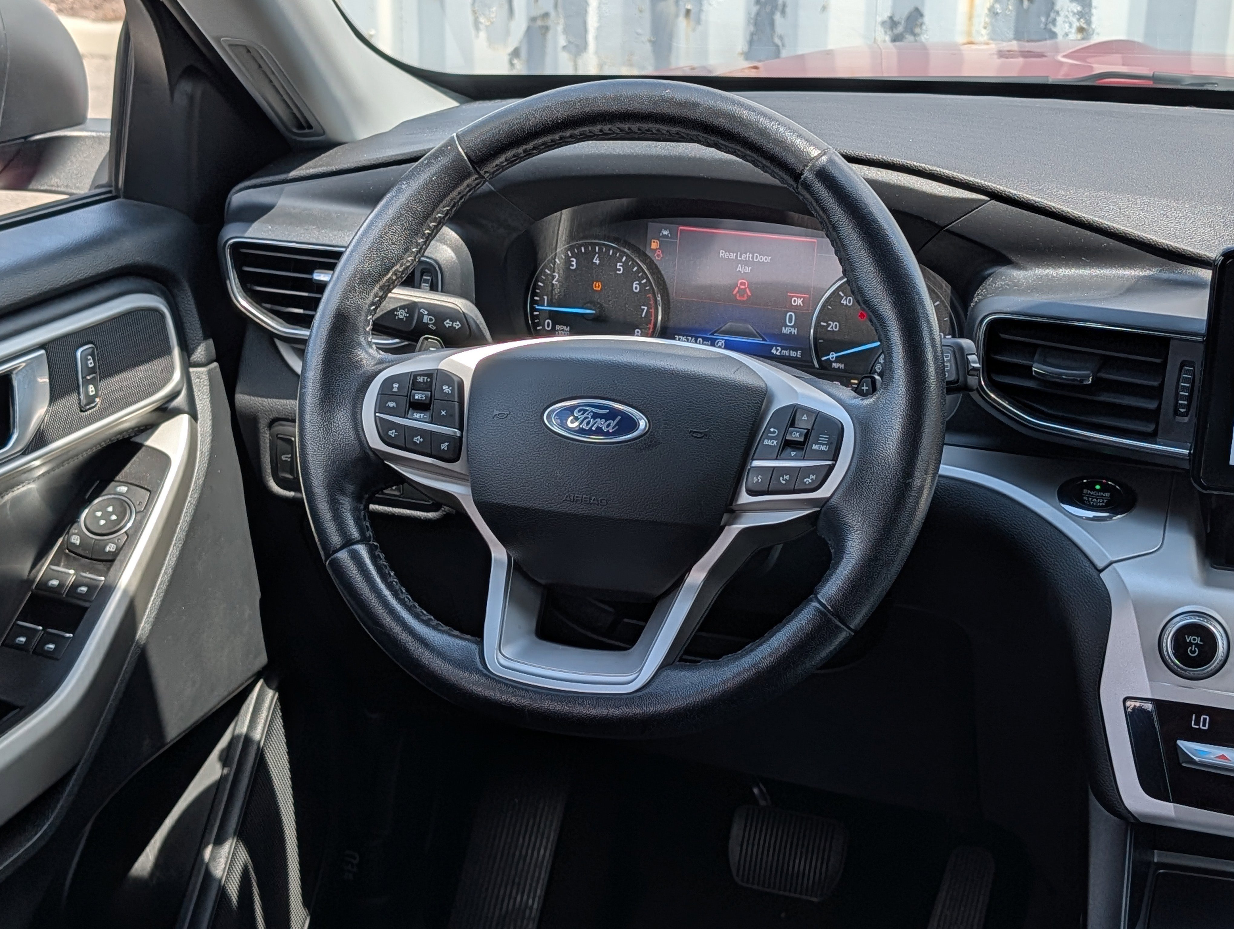 Certified 2020 Ford Explorer XLT w/ Equipment Group 202A RWD image 17