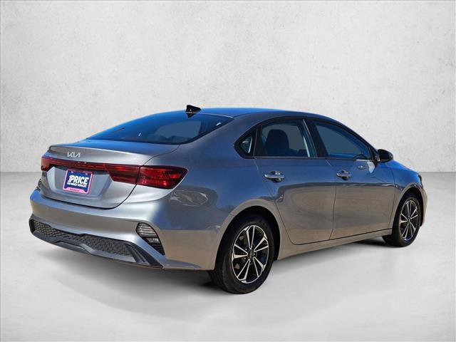 Used 2024 Kia Forte LXS FWD image 3