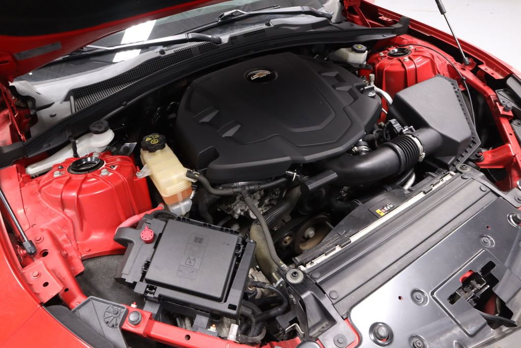 Used 2018 Chevrolet Camaro LT w/ RS Package image 14