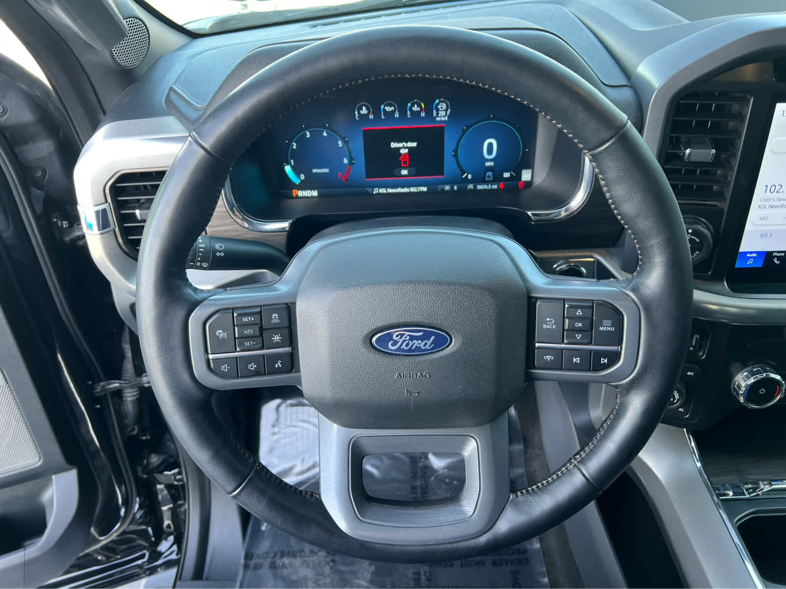 Certified 2024 Ford F150 Lariat w/ Tow/Haul Package image 36