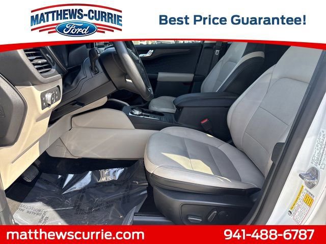 Certified 2020 Ford Escape Titanium w/ Titanium Premium Package 2.0 image 9