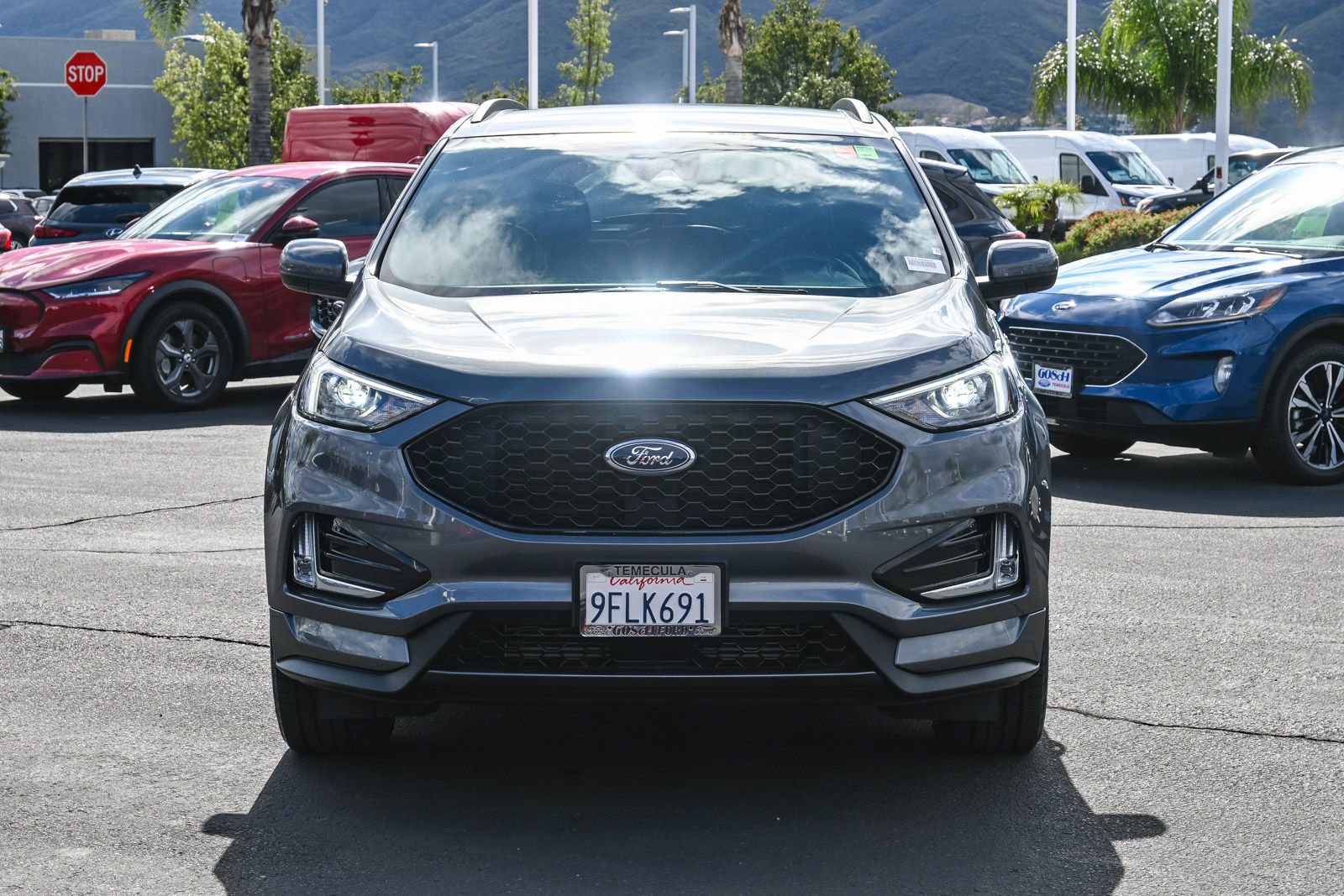 Certified 2023 Ford Edge ST-Line image 2