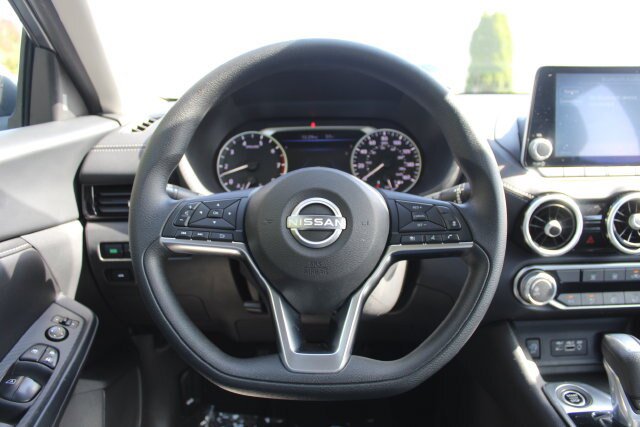 Used 2024 Nissan Sentra SV FWD image 6