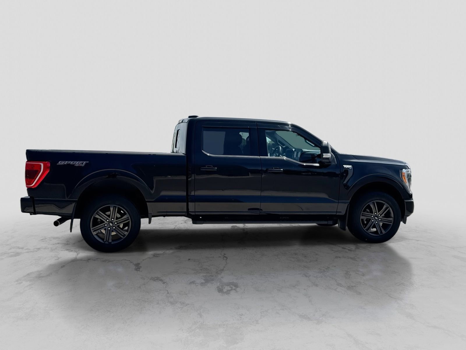 Certified 2022 Ford F150 XLT w/ Equipment Group 302A High AWD/4WD image 9