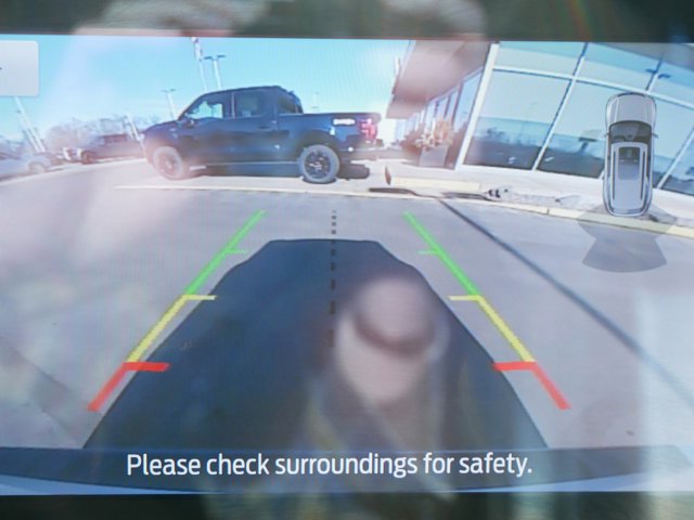 Certified 2023 Ford Explorer XLT w/ Equipment Group 202A AWD/4WD image 24