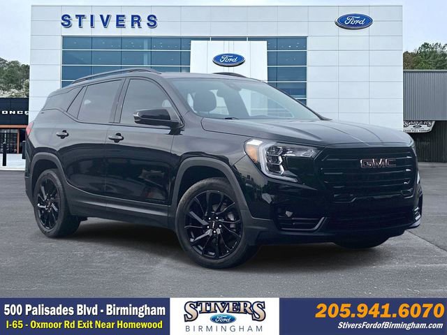 Used 2023 GMC Terrain SLT w/ Tech Package image 1