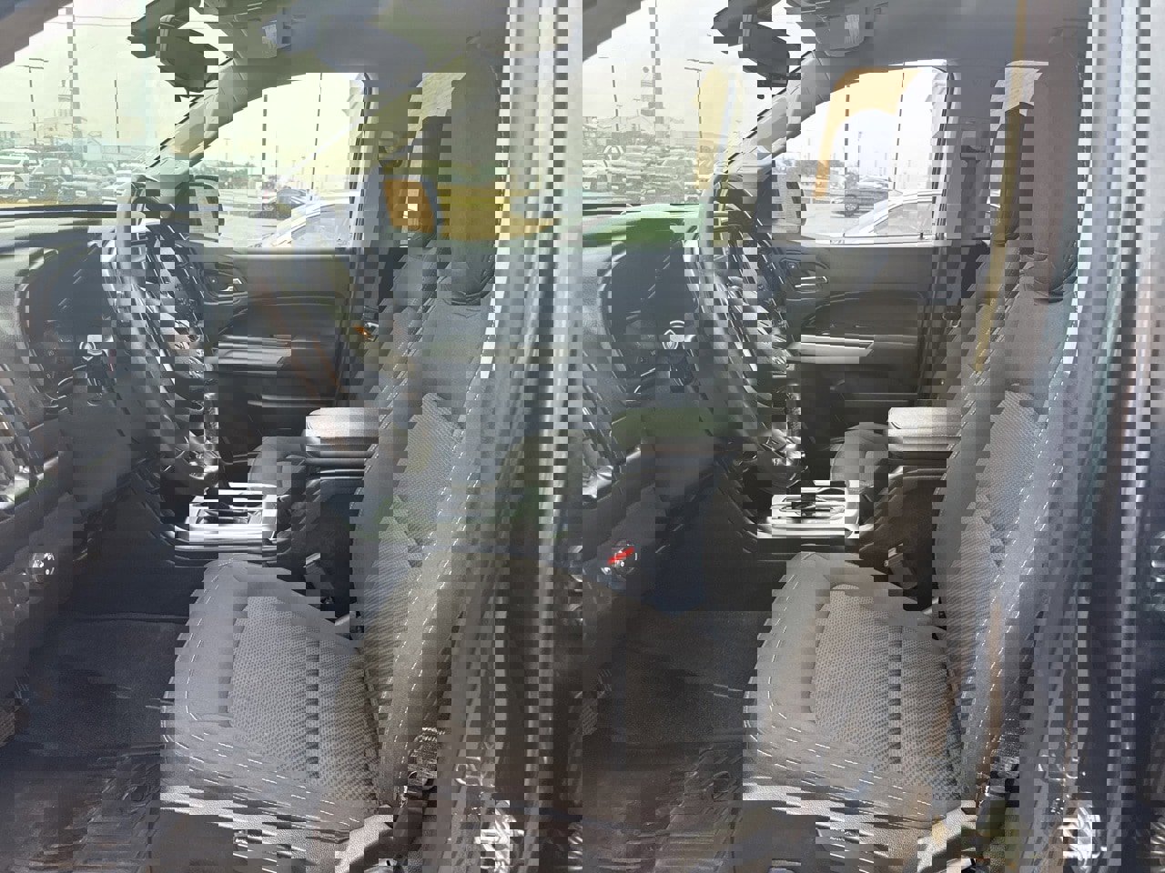 Used 2019 Chevrolet Colorado LT image 9