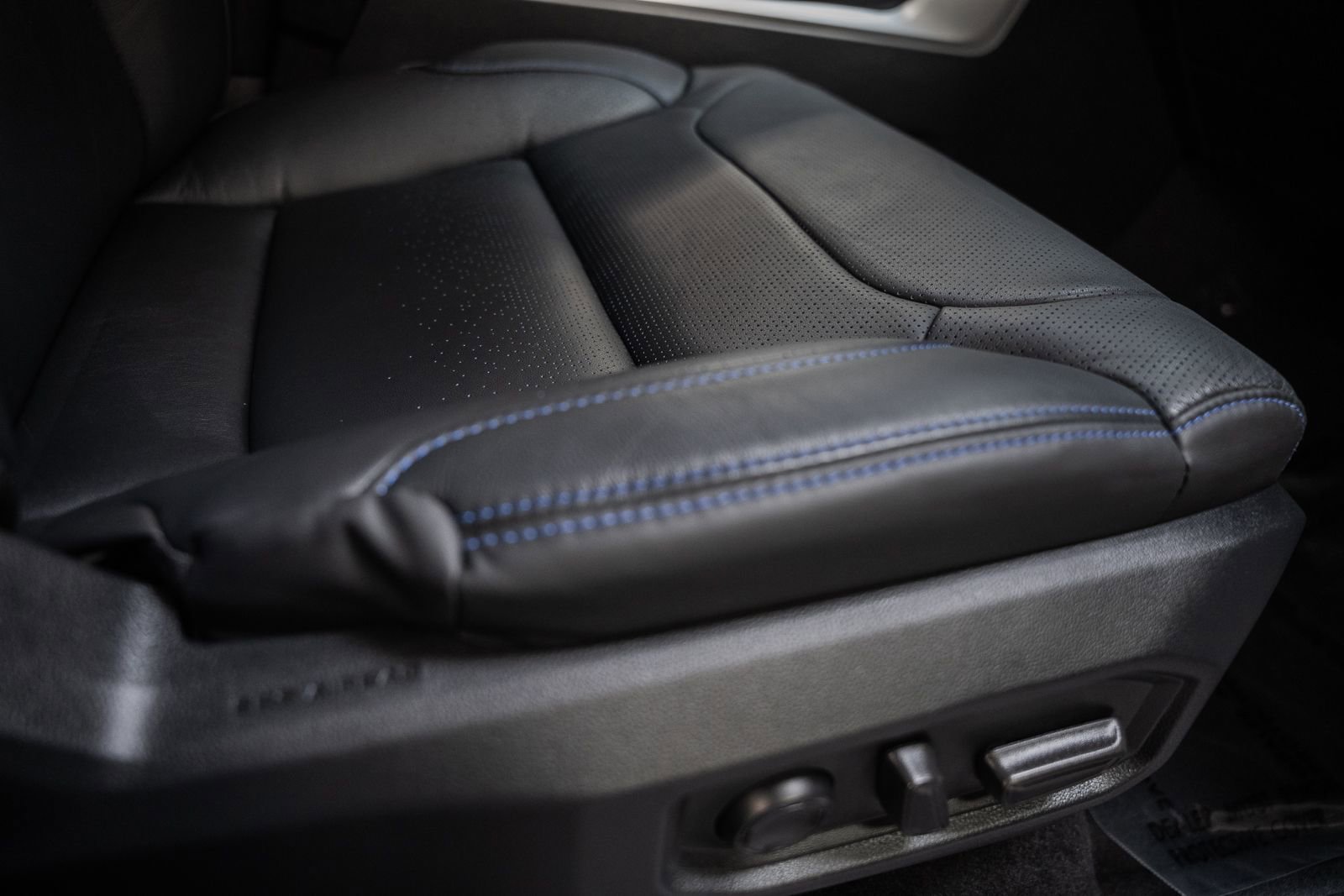 Used 2024 Toyota Tundra Platinum image 45