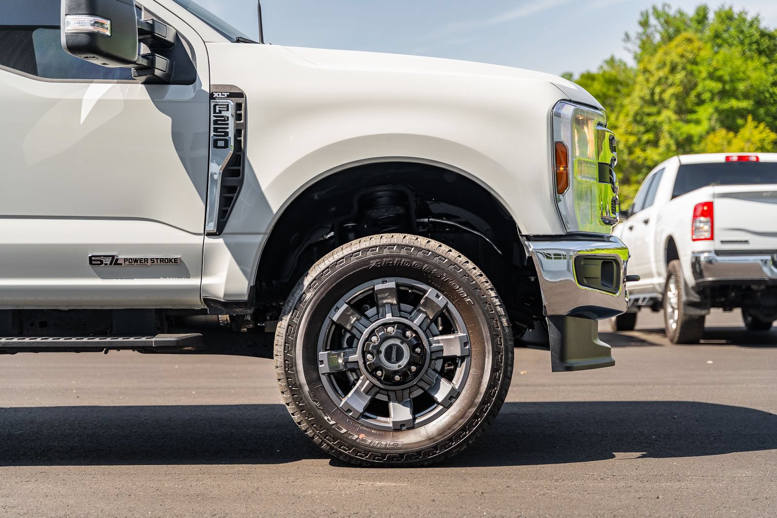 Certified 2025 Ford F250 XLT AWD/4WD image 9