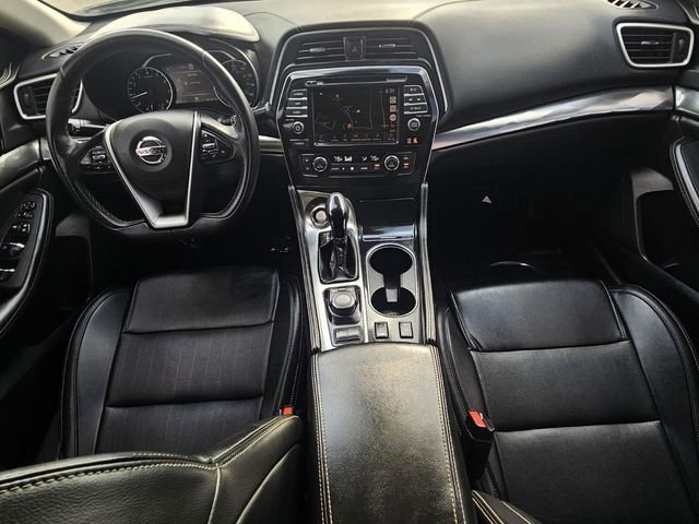 Used 2022 Nissan Maxima SV w/ Floor Mat Group FWD image 16