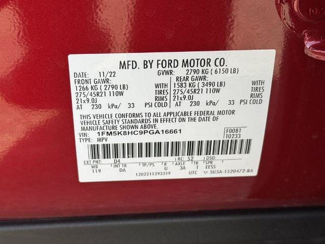 Certified 2023 Ford Explorer Platinum w/ Technology Package AWD/4WD image 12