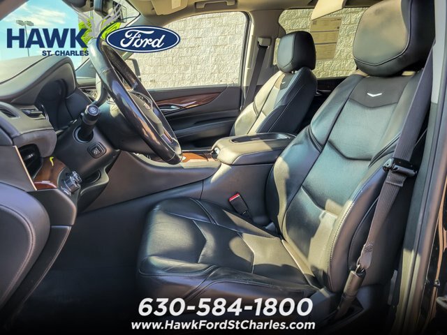 Used 2020 Cadillac Escalade ESV Premium Luxury w/ LPO, Radiant Package AWD/4WD image 8