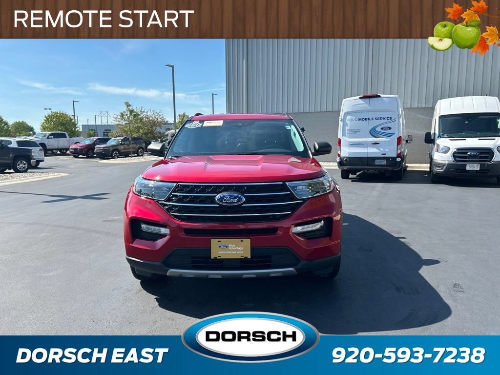 Certified 2022 Ford Explorer XLT w/ Equipment Group 202A AWD/4WD image 3