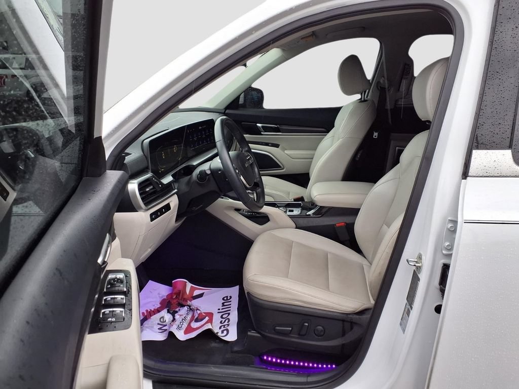 Used 2023 Kia Telluride S FWD image 25