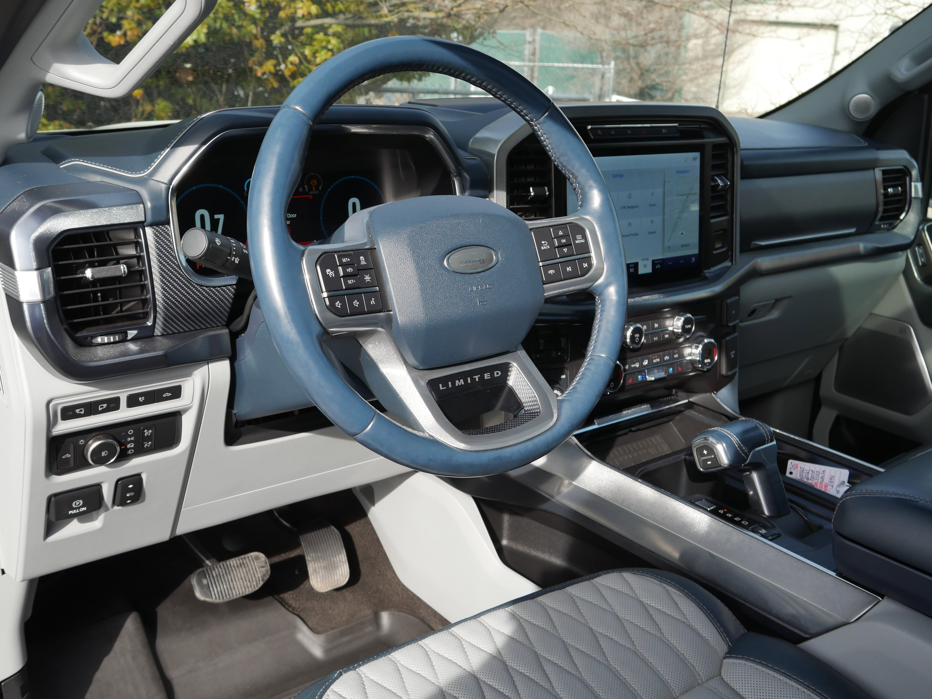 Certified 2021 Ford F150 Limited AWD/4WD image 4