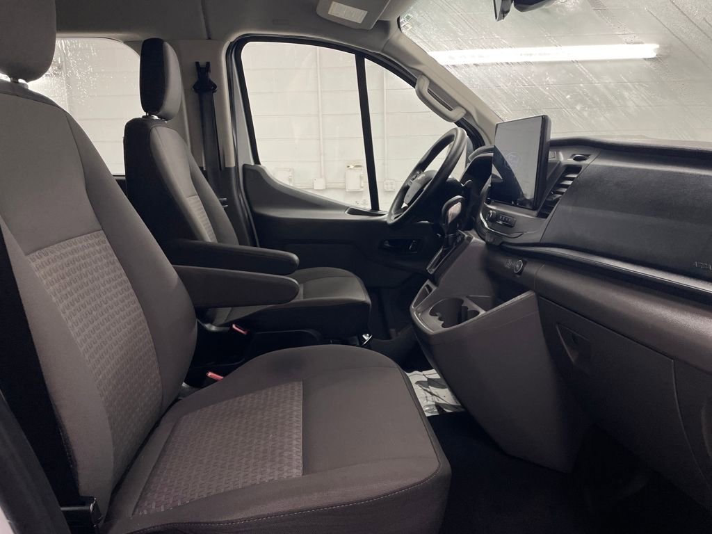 Certified 2022 Ford Transit 350 XLT image 29