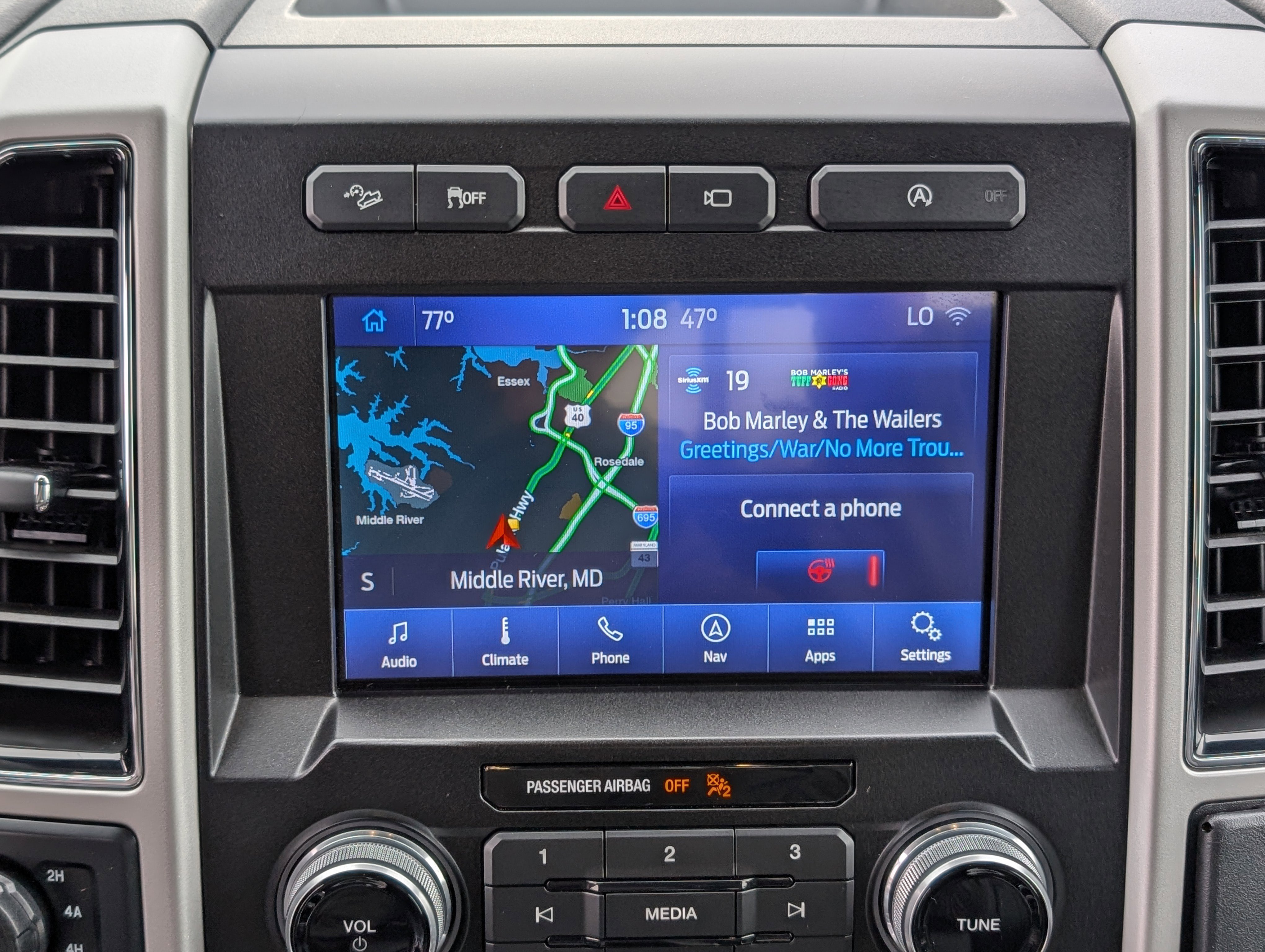 Certified 2020 Ford F150 Lariat w/ Equipment Group 502A Luxury image 28