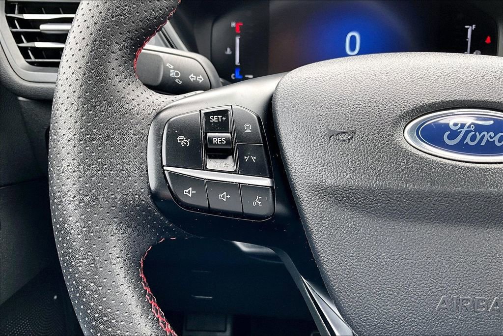 Certified 2023 Ford Escape ST-Line w/ Tech Pack #1 image 18