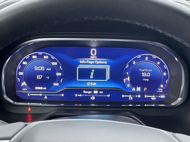 Used 2024 Chevrolet Suburban Premier image 22