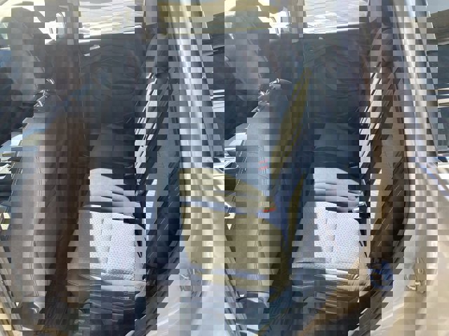 Certified 2017 Ford Escape SE w/ Equipment Group 201A image 18