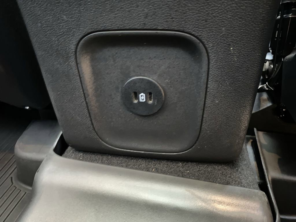 Certified 2025 Ford Escape ST-Line Elite w/ Premium Technology Package image 44