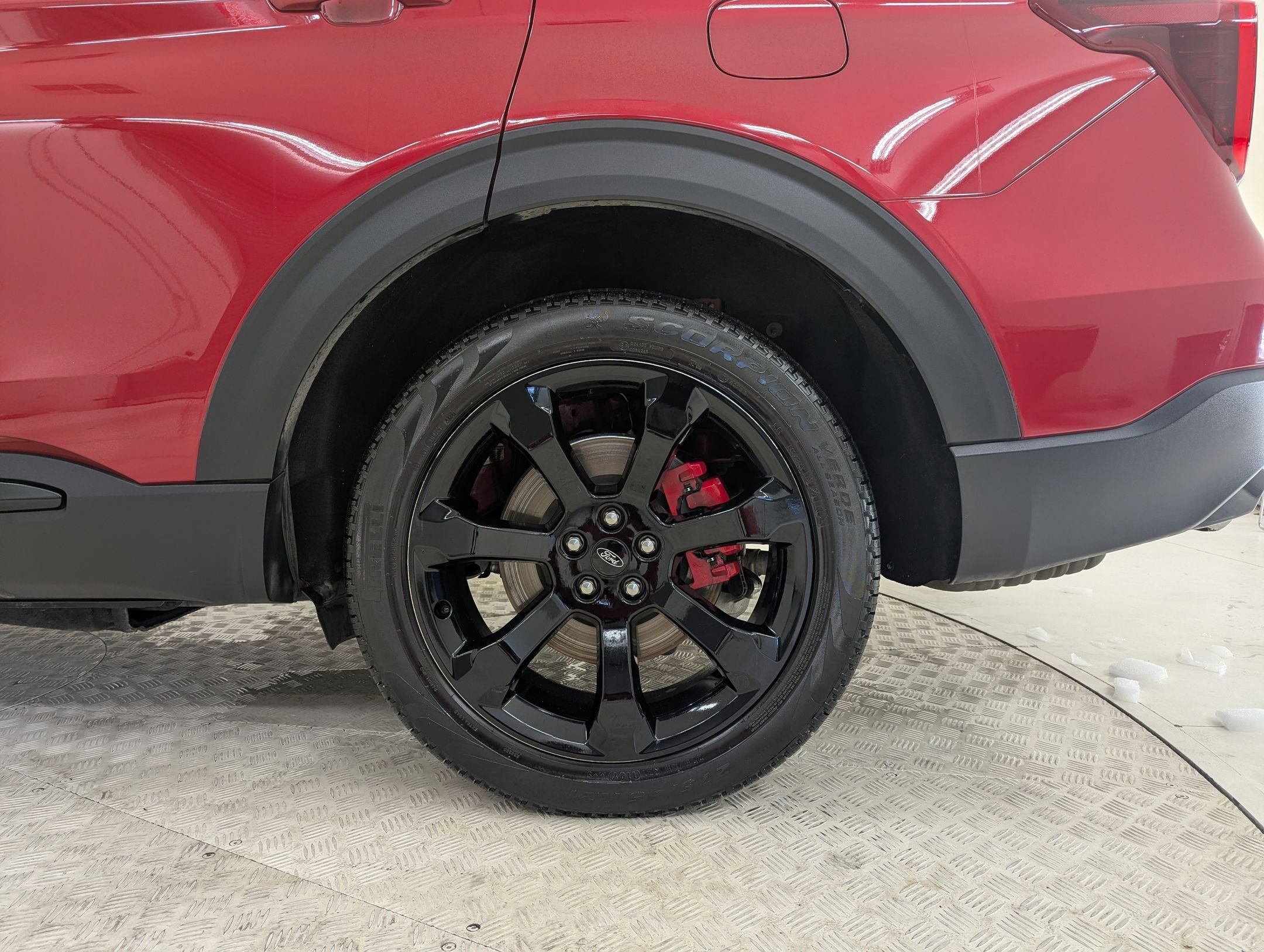 Certified 2023 Ford Explorer ST w/ Equipment Group 401A image 10